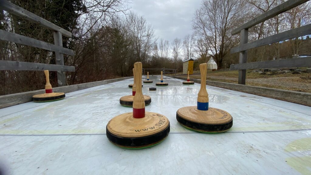 Nuova pista di curling nell'area del centro scolastico inclusivo