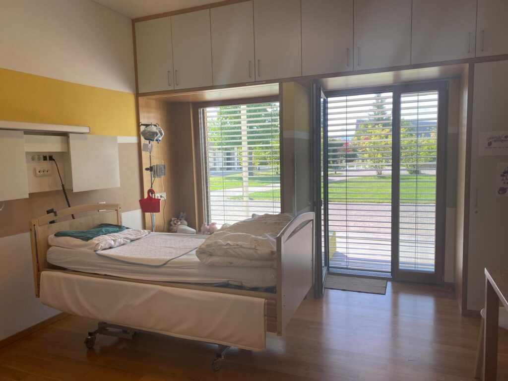 Letto terapeutico per ricovero in hospice